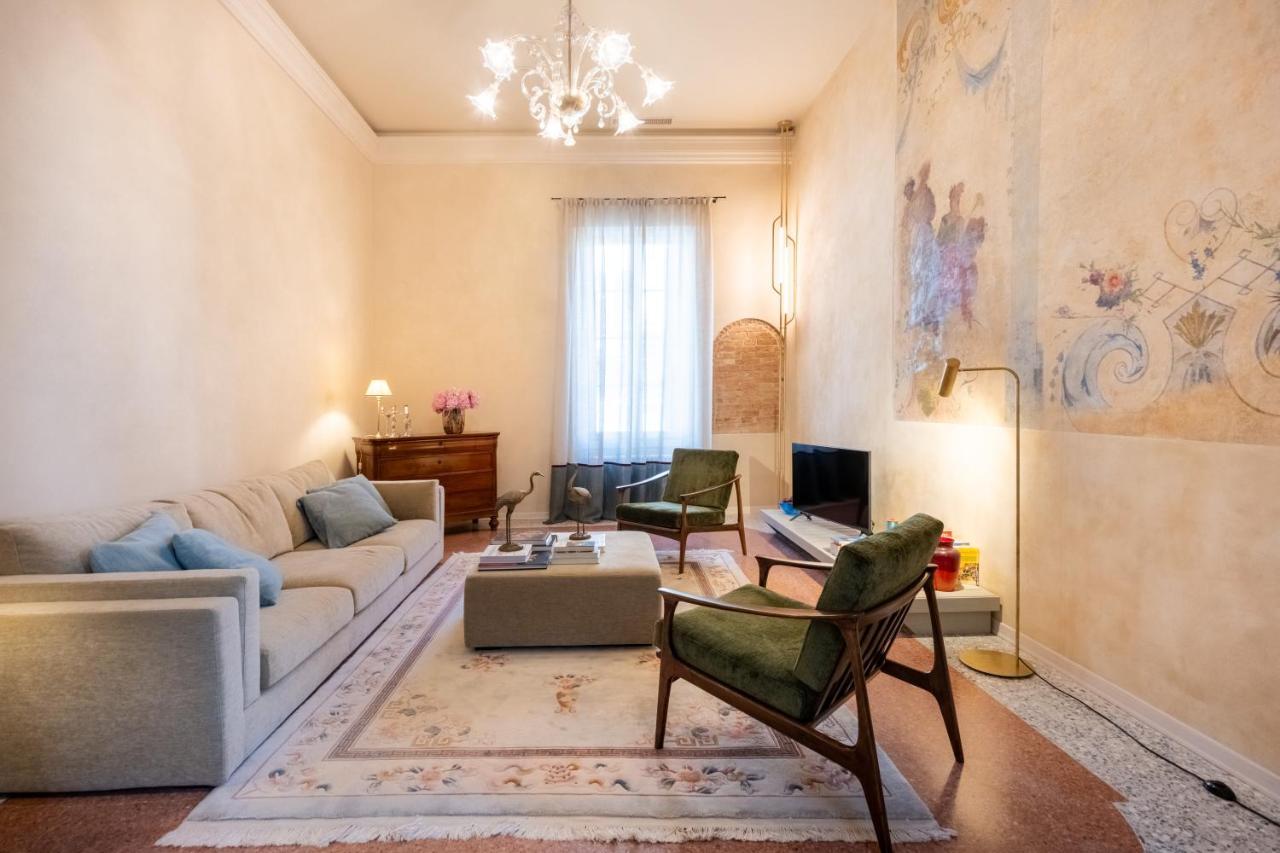 شقة Palazzo Borgoloco البندقية المظهر الخارجي الصورة