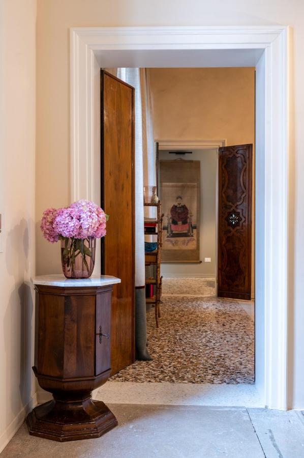 شقة Palazzo Borgoloco البندقية المظهر الخارجي الصورة