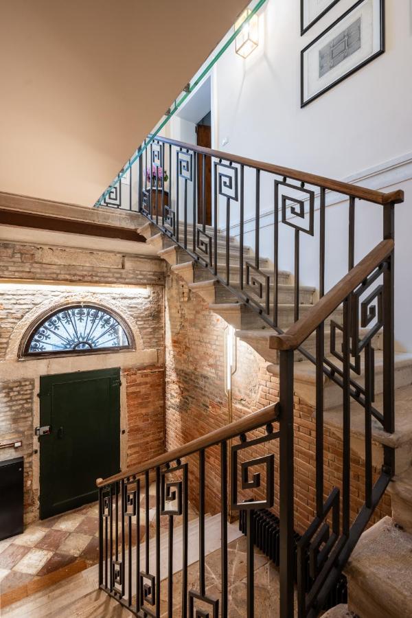 شقة Palazzo Borgoloco البندقية المظهر الخارجي الصورة